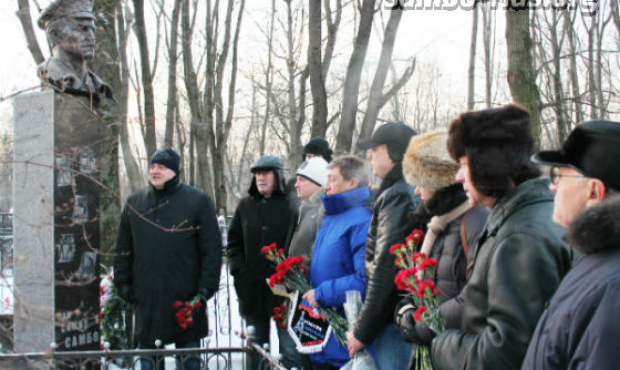 В Москве открыт памятник основателю самбо Виктору Спиридонову
