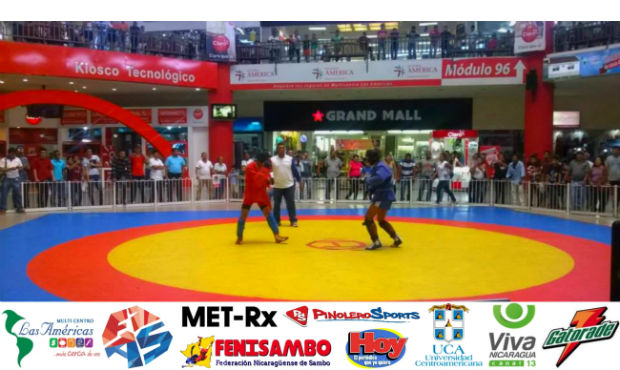 Demonstration of sambo in a shopping center of Nicaragua: new trend gains momentum