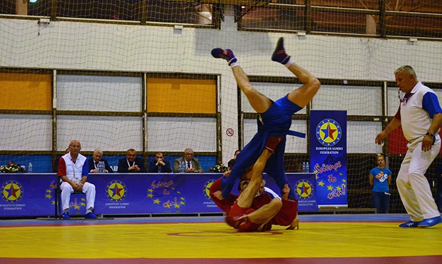 Winners and prize-winners of the third day of the European Sambo Championships among Youth and Juniors 2015