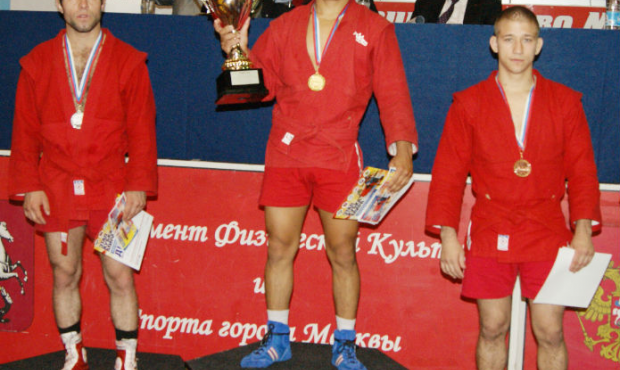 The Russians and the Belarusians became the Winners in the First Day of the Tournament for the Prizes of A.A. Aslakhanov