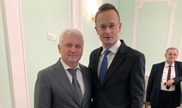 Вице-президент ФИАС обсудил вопросы развития самбо с Министром иностранных дел Венгрии